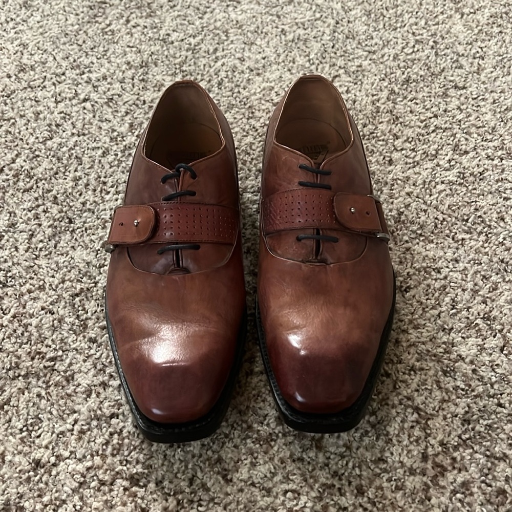 Like New John Fluevog men’s dress shoes